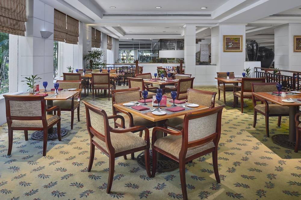 מלון Intercontinental פנום פן מראה חיצוני תמונה